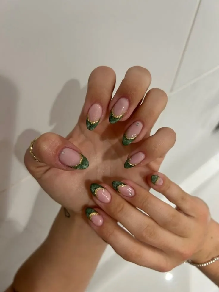 32 emerald and gold french tip nails tha 018 19f1ed8a5c