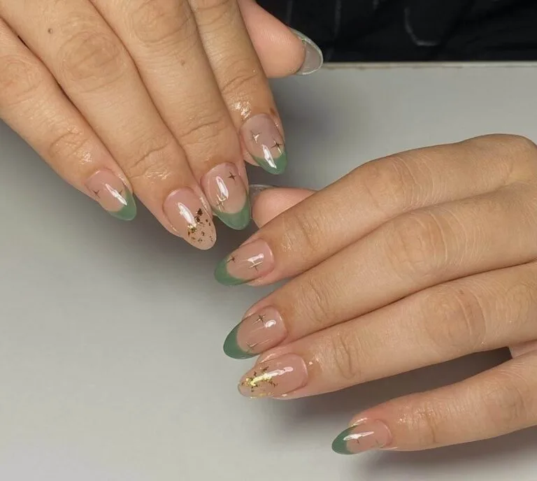 32 emerald and gold french tip nails tha 024 bc01c6dc42