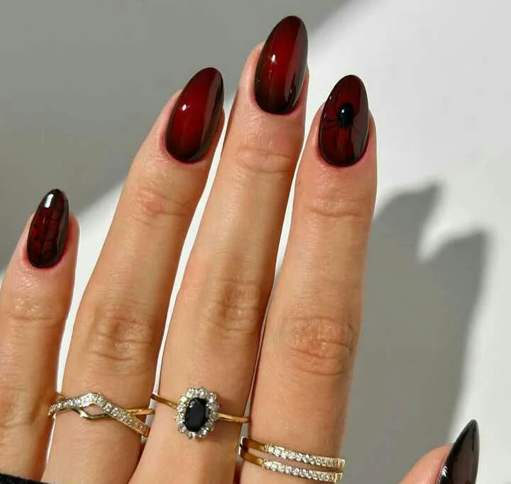 50 simple halloween nails that are chic 007 d78bbe7223