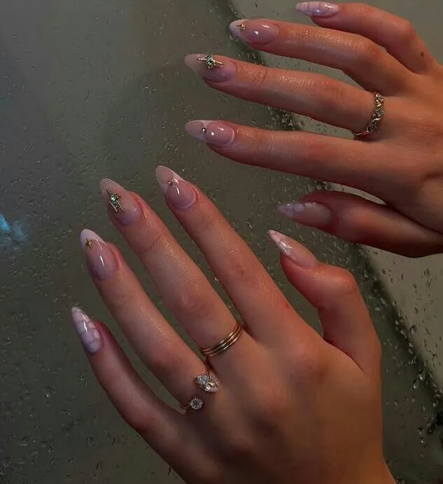 50 simple halloween nails that are chic 011 e984ae7c93