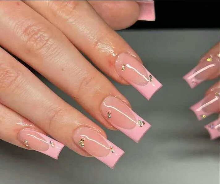 50 simple halloween nails that are chic 028 9877b27b96