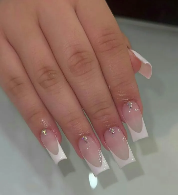 50 simple halloween nails that are chic 029 a9ea2fcfe4