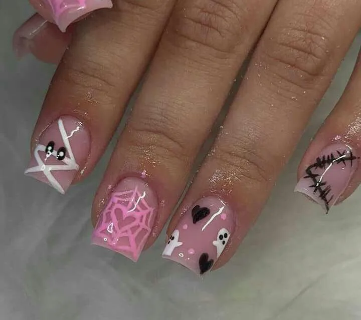 50 simple halloween nails that are chic 035 ec31c4e34c