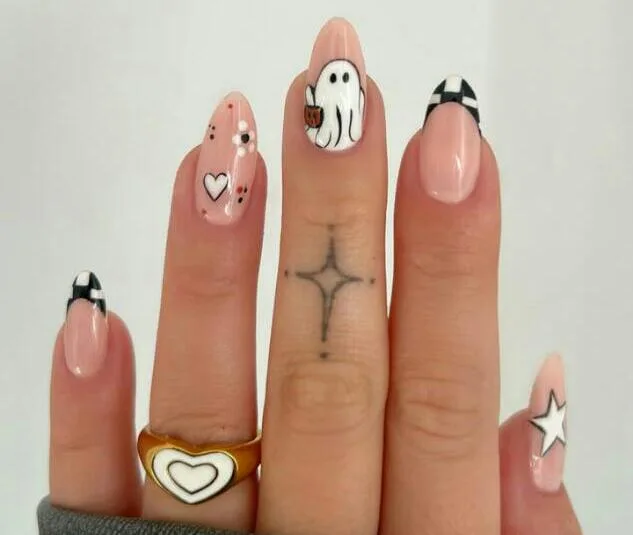 50 simple halloween nails that are chic 038 4fba5dcb87