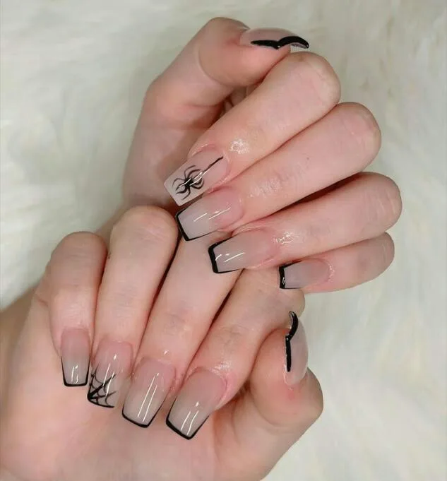 50 simple halloween nails that are chic 045 2f9b19e7c4