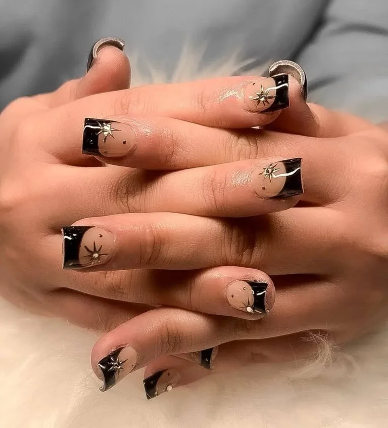 black and gold french tip nails 015 c60cc740fe