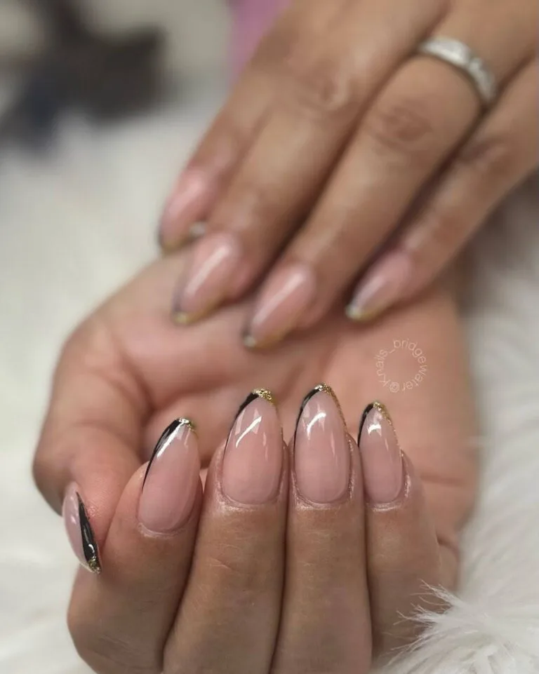 black and gold french tip nails 016 78f7fb3a7a