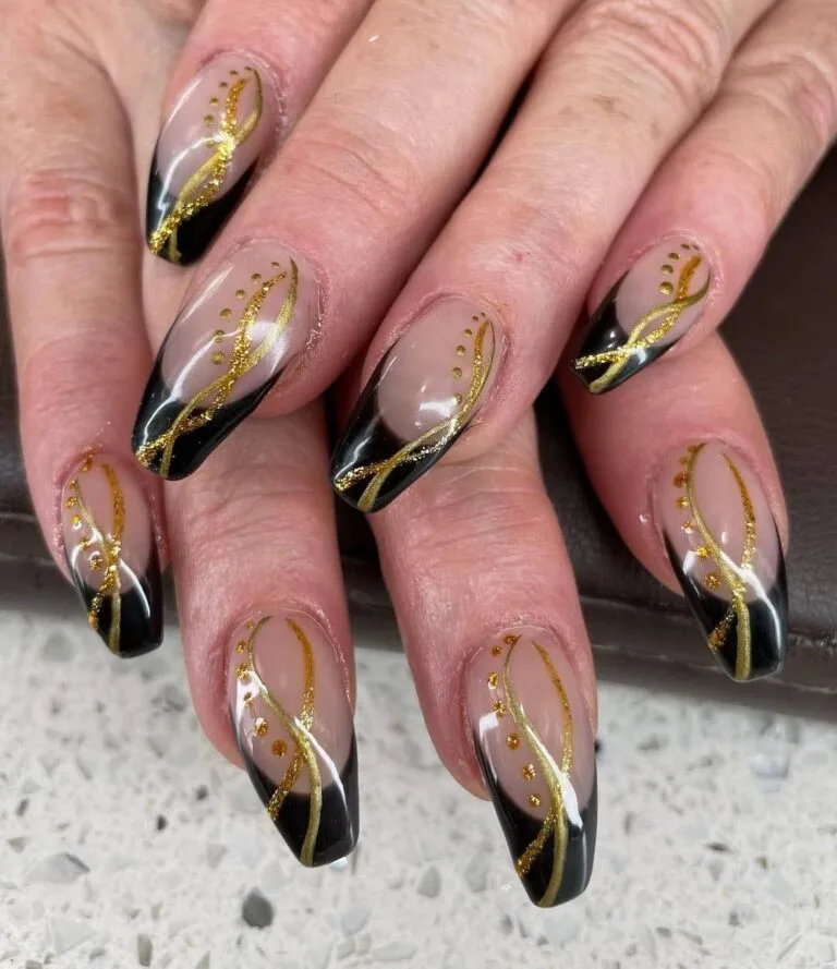 black and gold french tip nails 034 012ca3c2c9