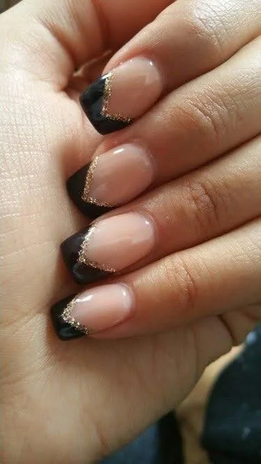 black and gold french tip nails 050 b67dd3f81c