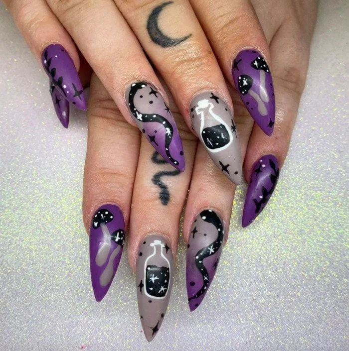 Black And Purple Halloween Nails 2025 for a Witchy Vibe 1