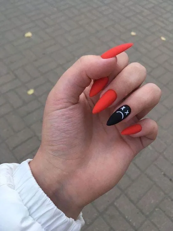black and red halloween nails 015 bdd9e4da3e