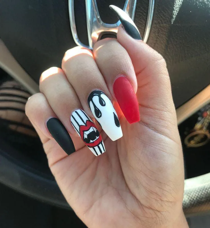 black and red halloween nails 025 5a1482c5f4