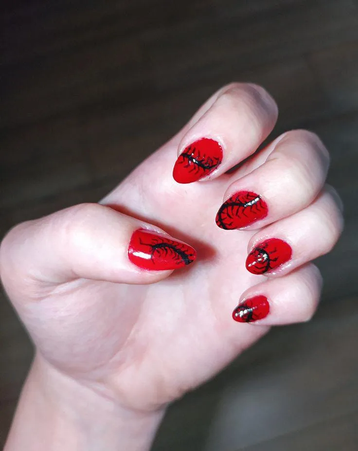 black and red halloween nails 030 60aefc88f1