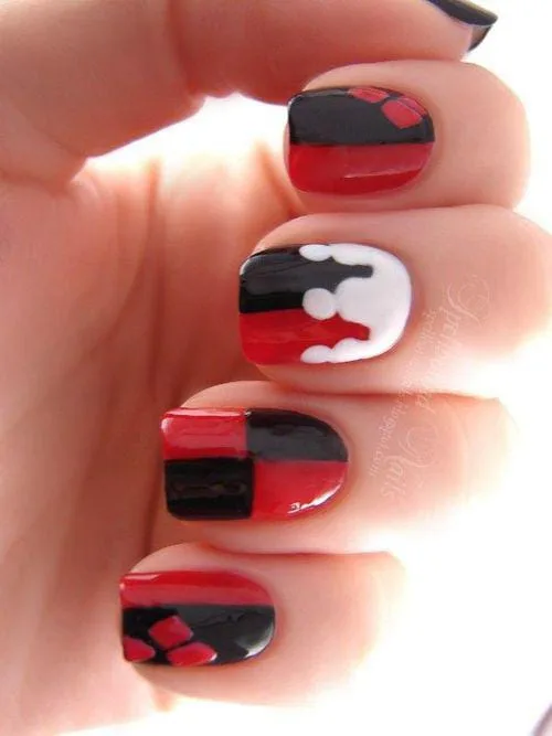 black and red halloween nails 031 d7261e22a8