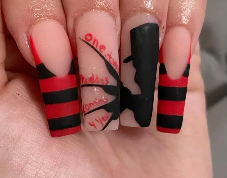 black and red halloween nails 034 37ecb78914