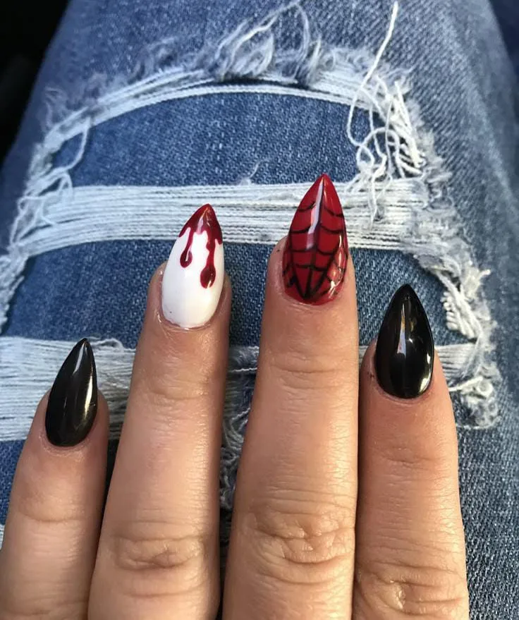 black and red halloween nails 046 65595b3c14
