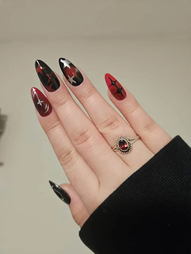 black and red halloween nails 050 f1412637ae