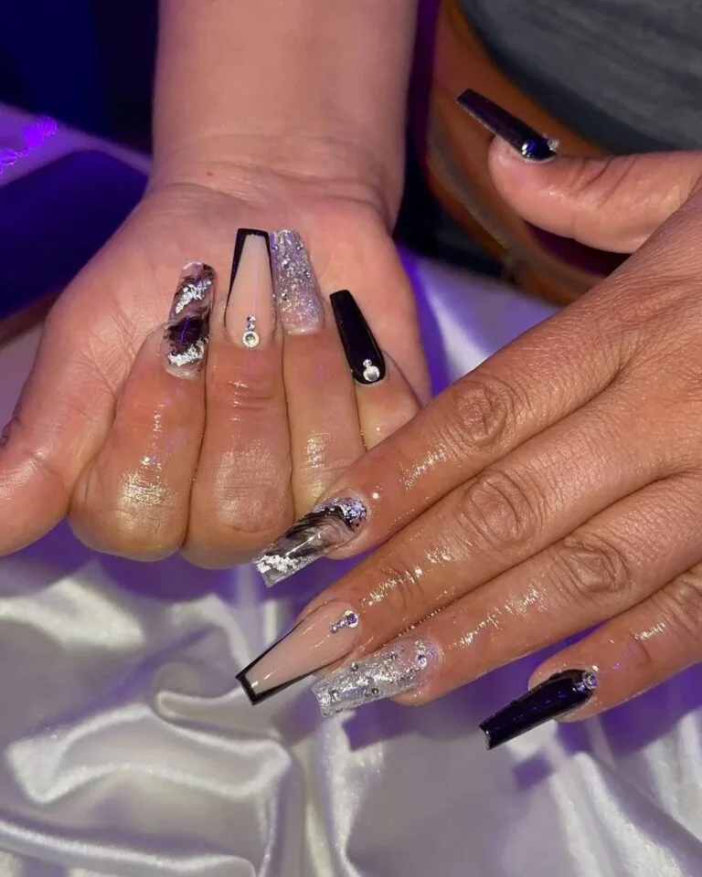 black and silver french tip nails 008 305c1272dd