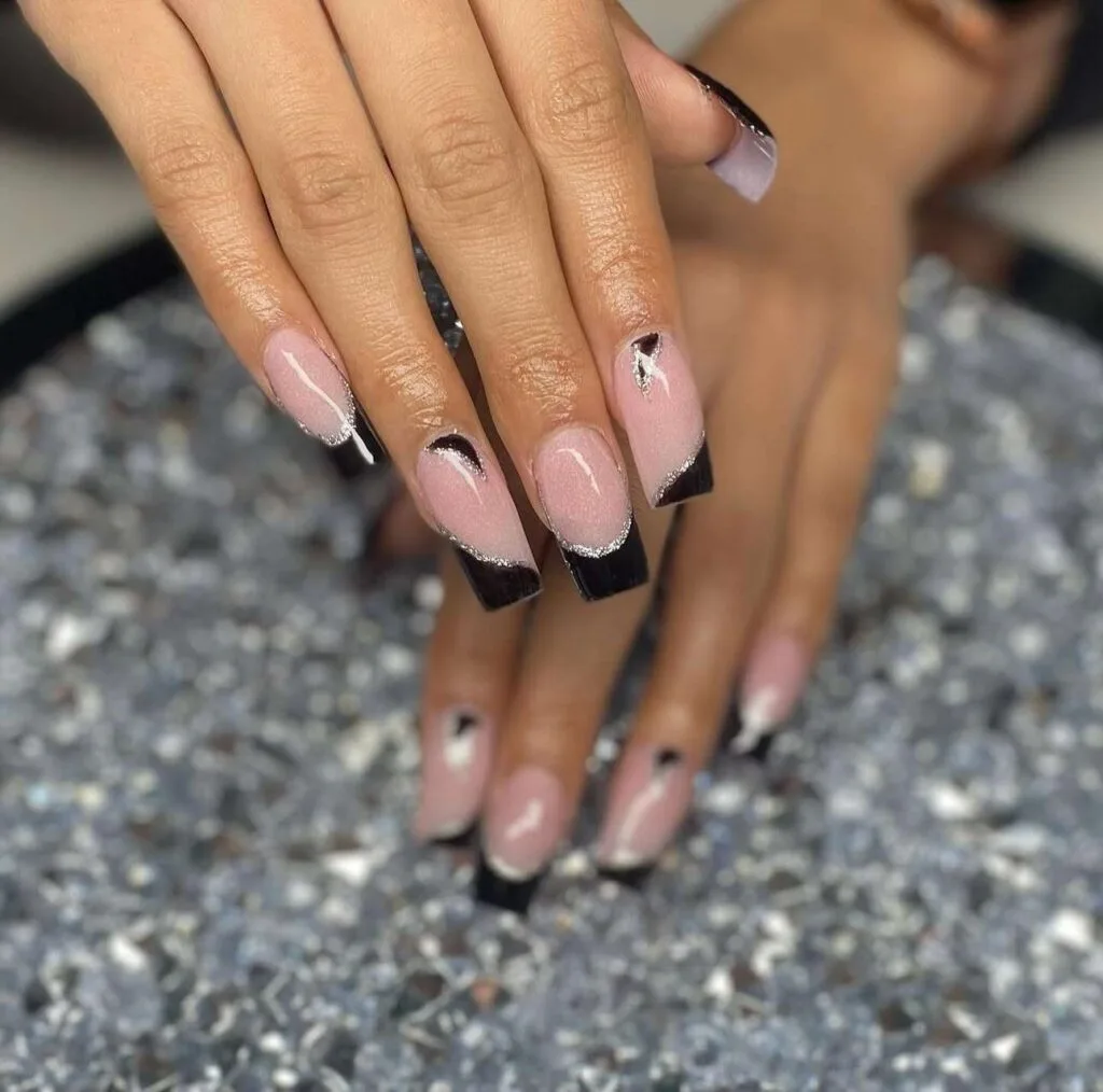 black and silver french tip nails 012 e9a7ffa0c9