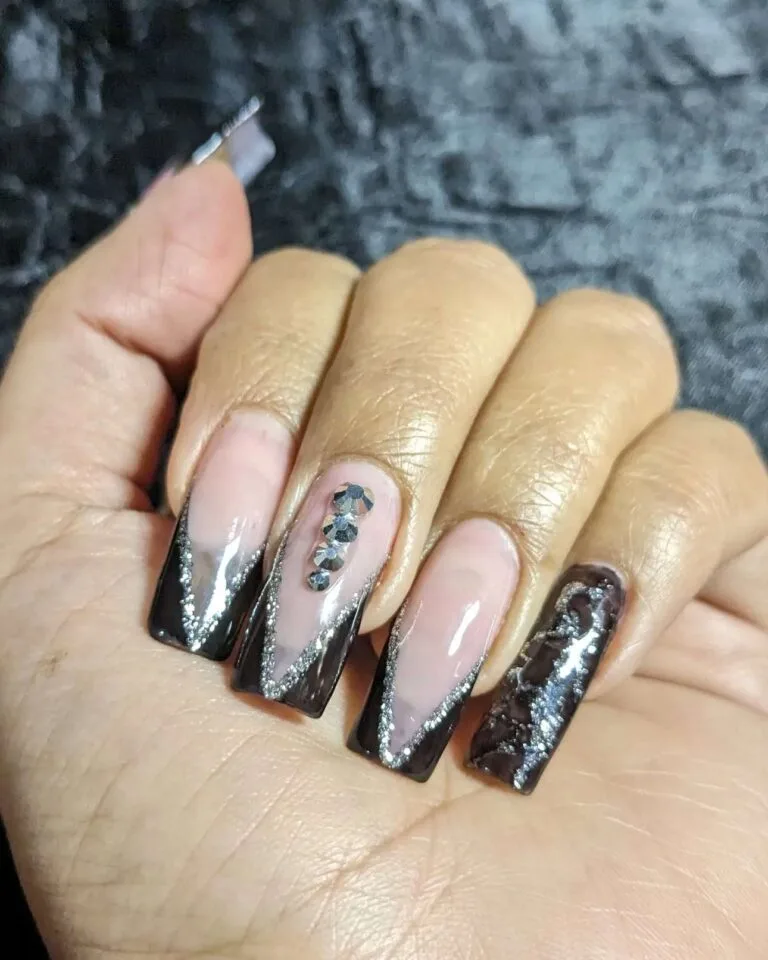 black and silver french tip nails 040 dcc782fcef