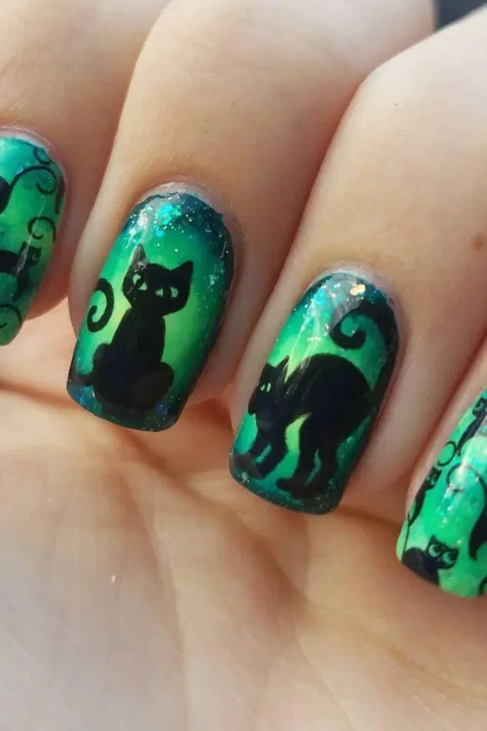 black cat nails 003 a2e4a61954