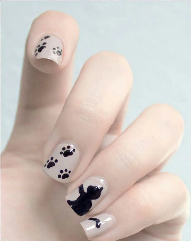 black cat nails 020 f2446e4159