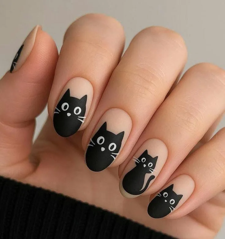 black cat nails 048 bb14c6eff2