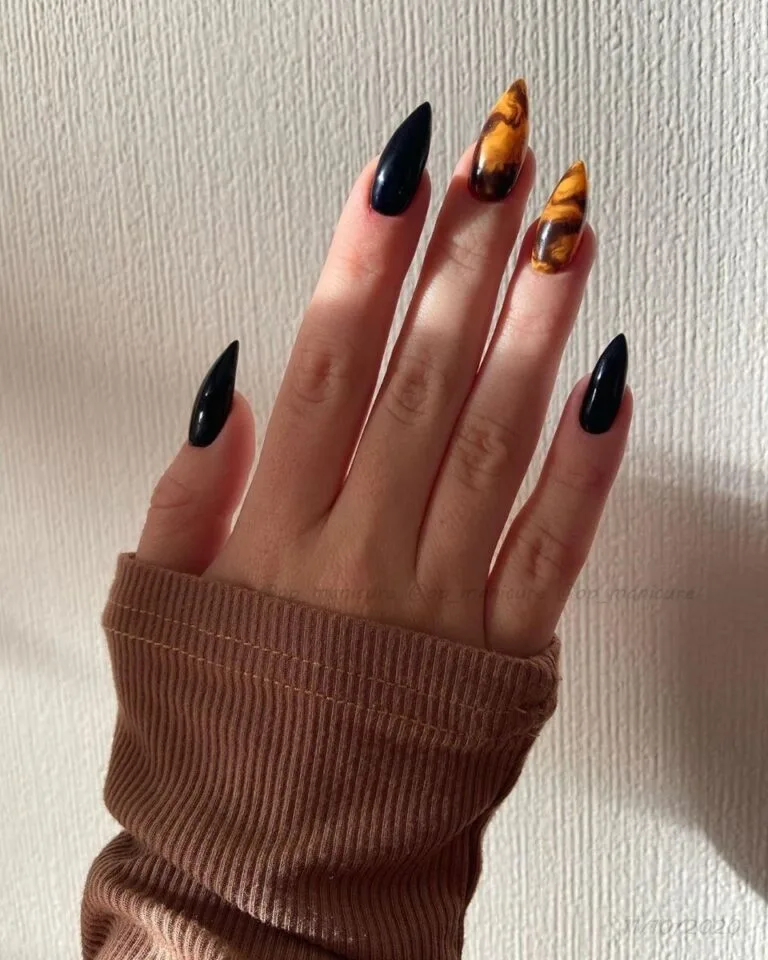 black fall nails 007 c47b542dd6