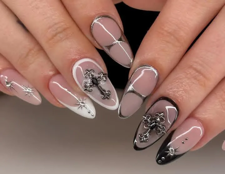 black french tip almond nails 027 19bc50151d
