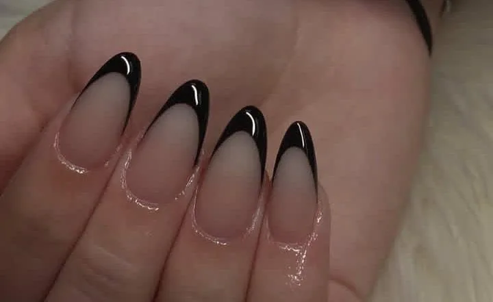 black french tip almond nails 028 e7b77ee7c0