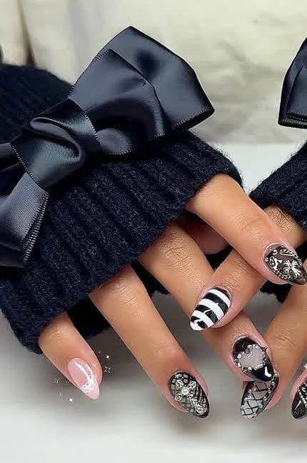 black french tip almond nails 030 12ffc17e24