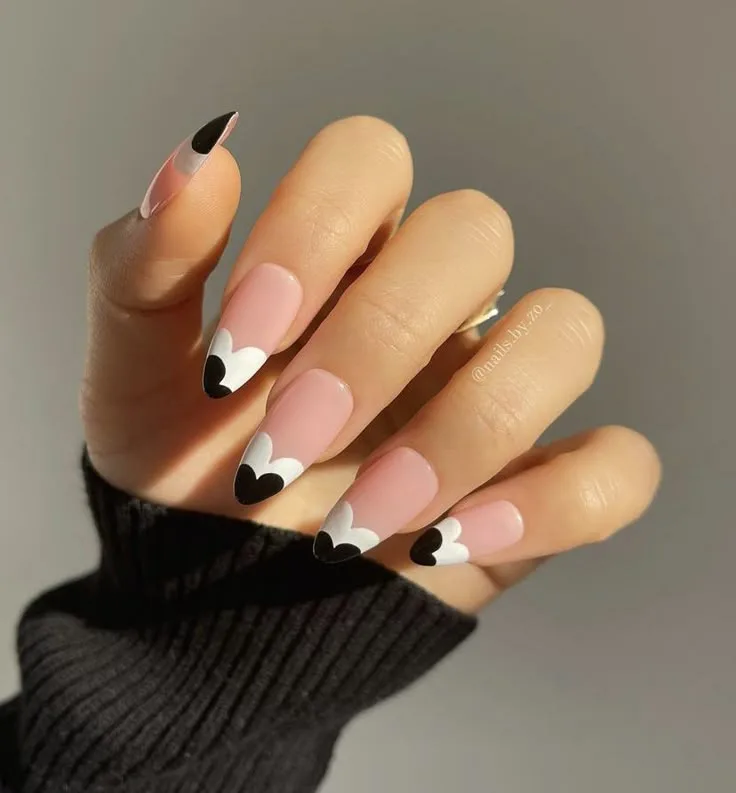 black french tip almond nails 038 a876ab6bf1
