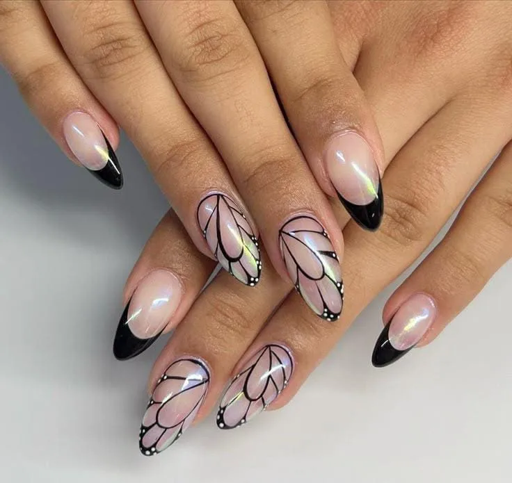 black french tip almond nails 043 b27a02ebf1