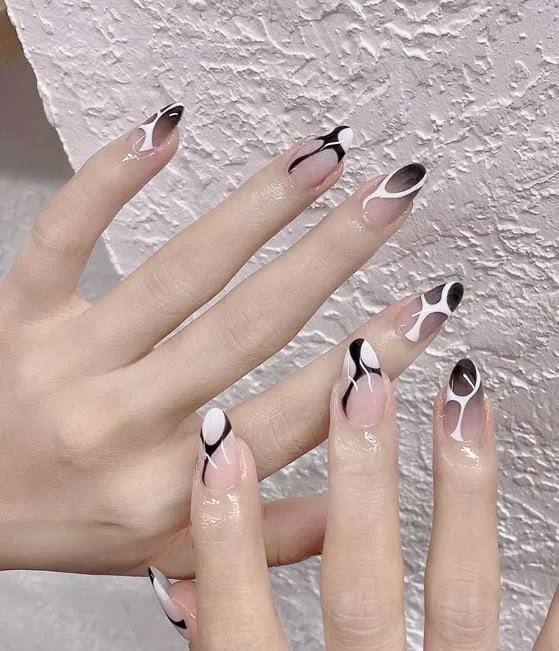 black french tip almond nails 046 3d5793ecb4