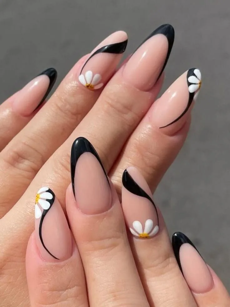 50+ Black French Tip Nails with Designs That Are Anything but Basic 1