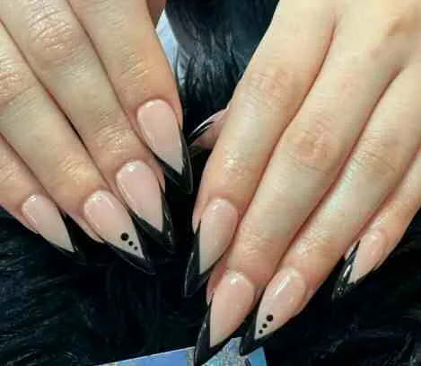 black french tip nails with designs 049 d67e81a43a