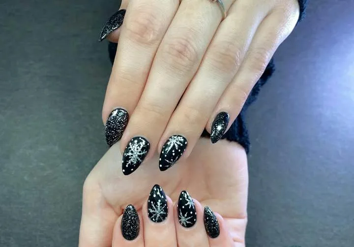 black winter nails 025 3d86cb4658