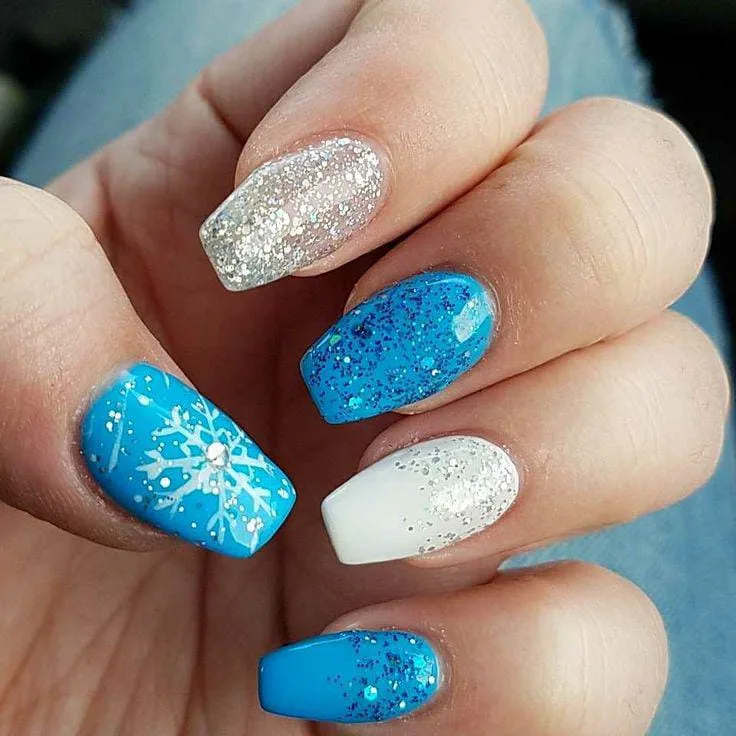 blue and white winter nails 037 d66c001025