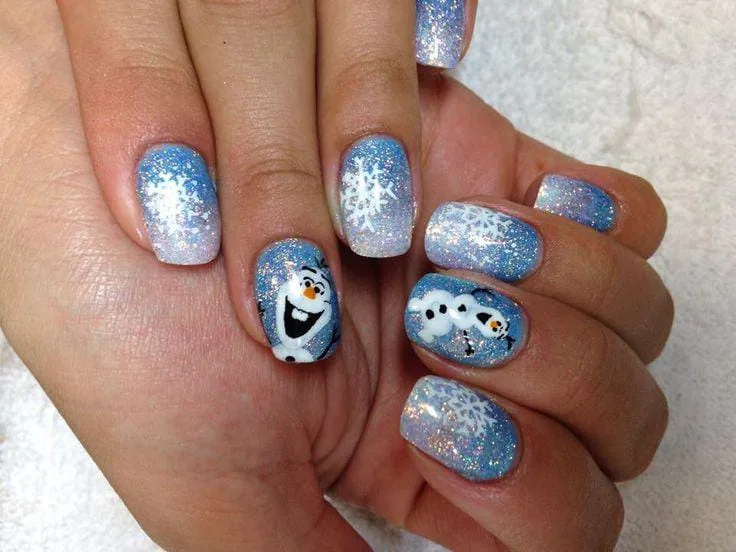 blue and white winter nails 038 77ed1bbb7c