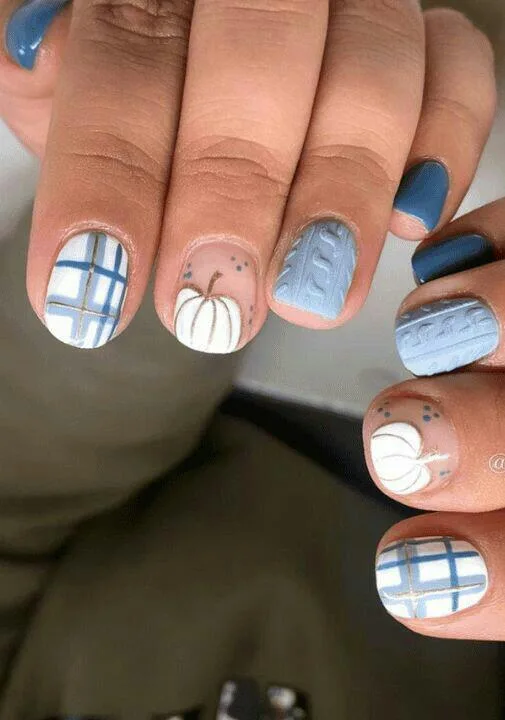 blue fall nails 036 d34428a3f2