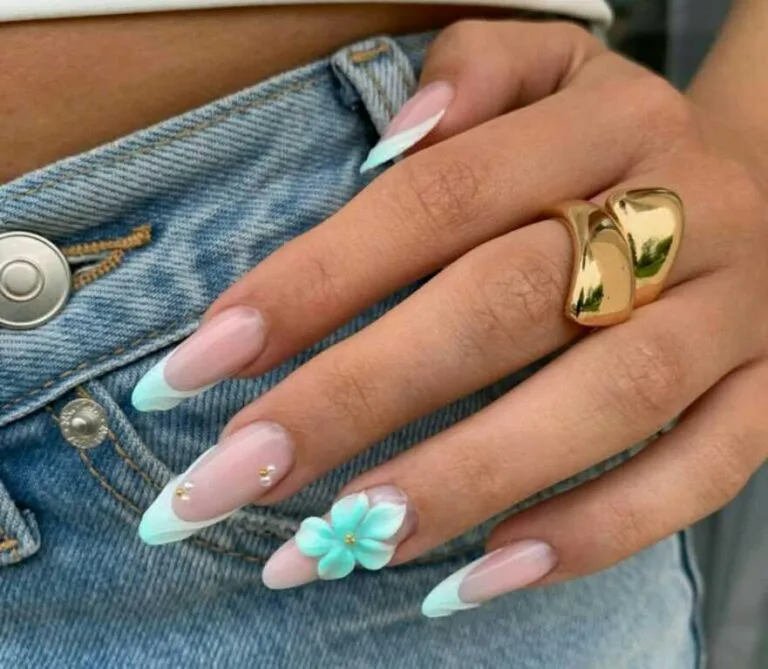 blue french tip nails with flowers 020 430e48e0f1
