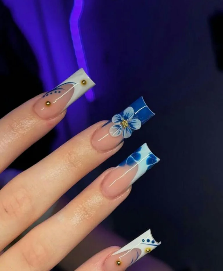 blue french tip nails with flowers 032 0686c85b82