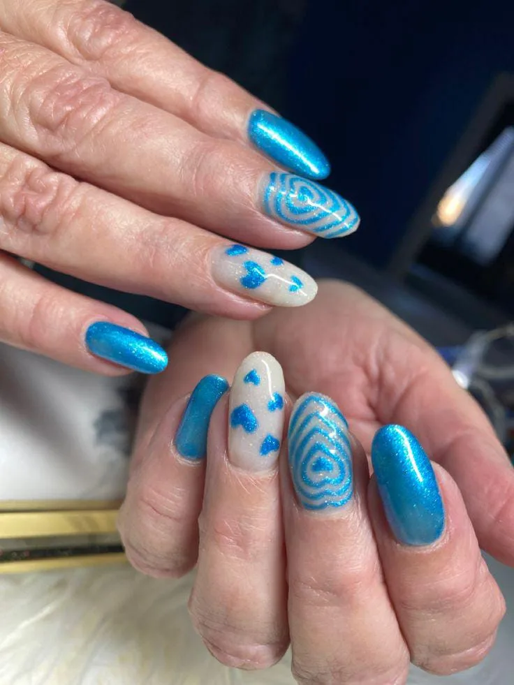 blue valentines nails 016 8c36f1234c