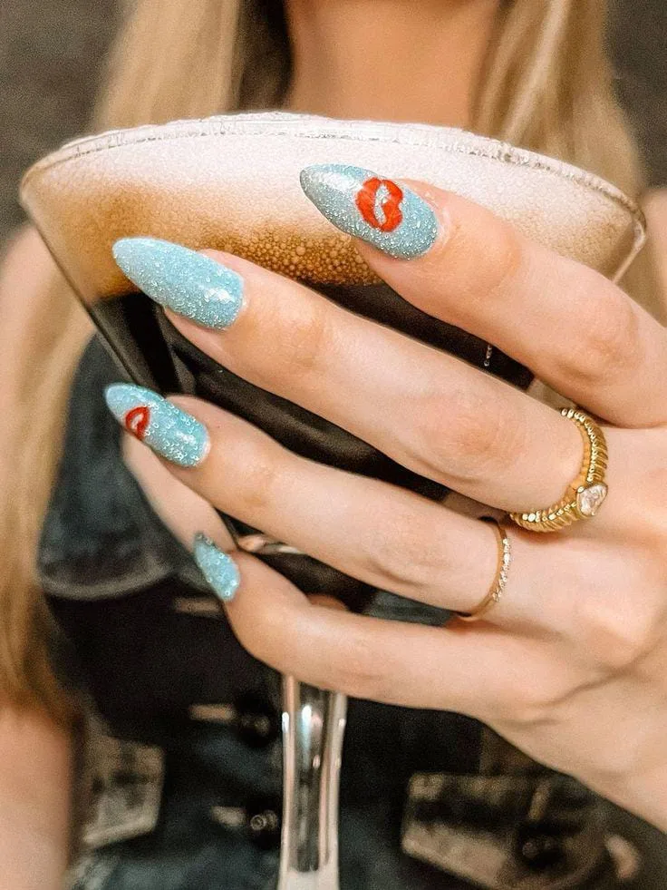 blue valentines nails 032 513dd45e4f