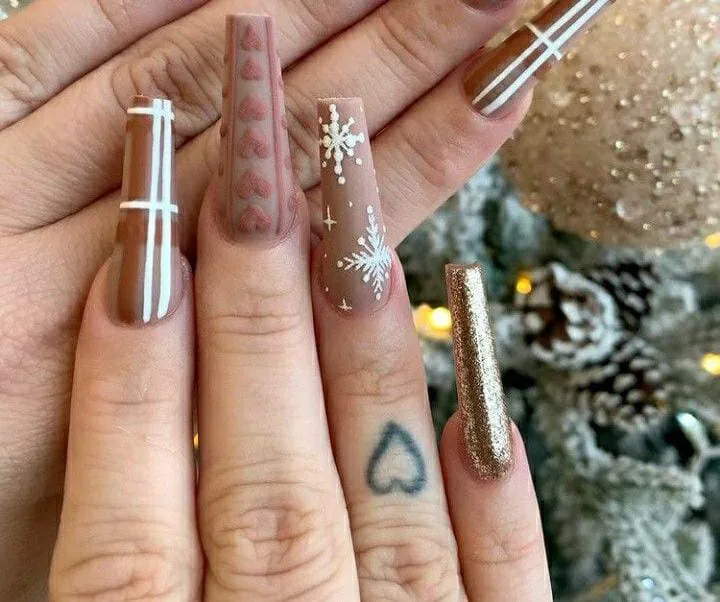 brown christmas nails 013 287b5e8282