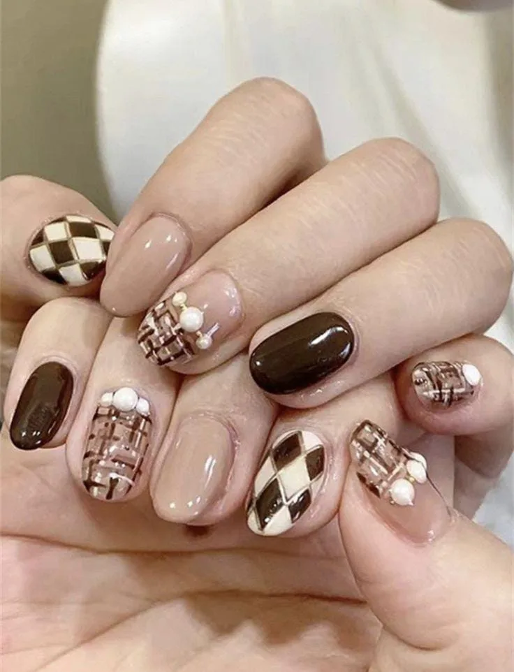brown fall nails 033 8d206d5dd9