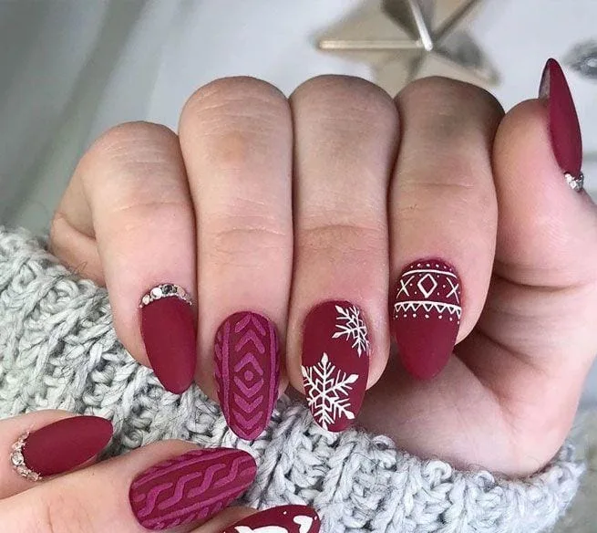 burgundy winter nails 007 0d93a81ec1