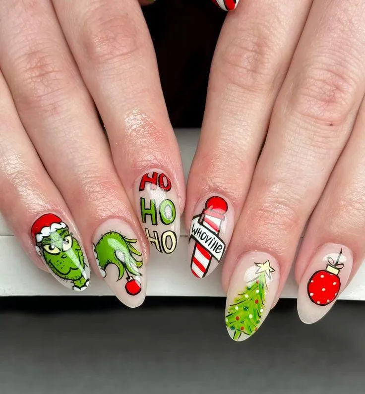 christmas almond nails 002 52fc3edcea
