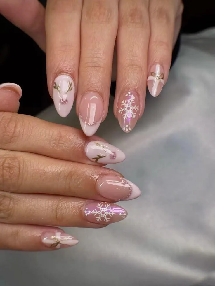 christmas almond nails 006 ebfb0647f4