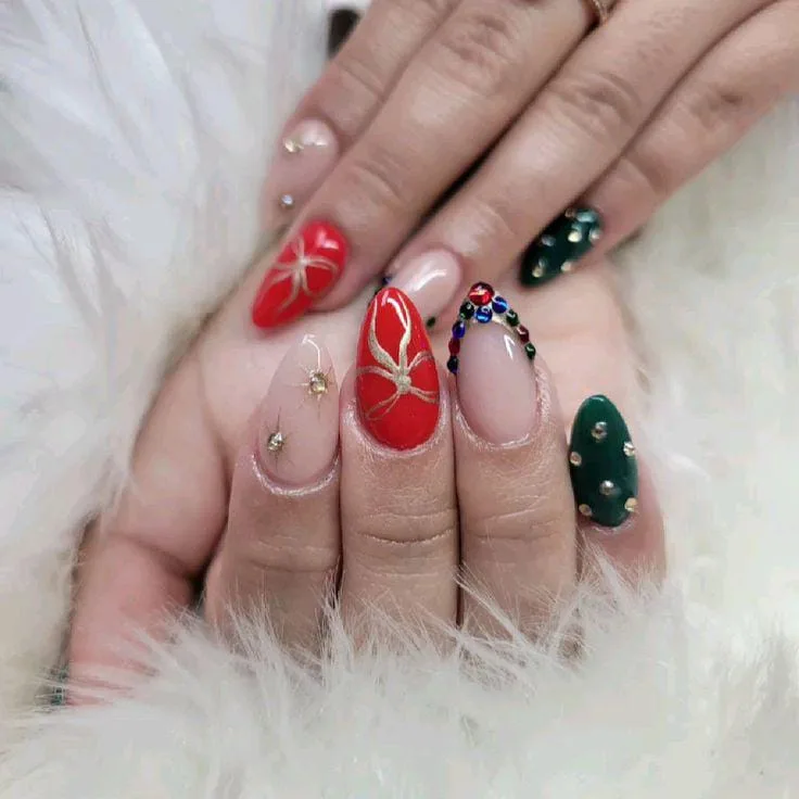 christmas almond nails 011 a6a47e738b
